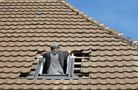 Pose de velux - Châteauneuf-sur-Cher